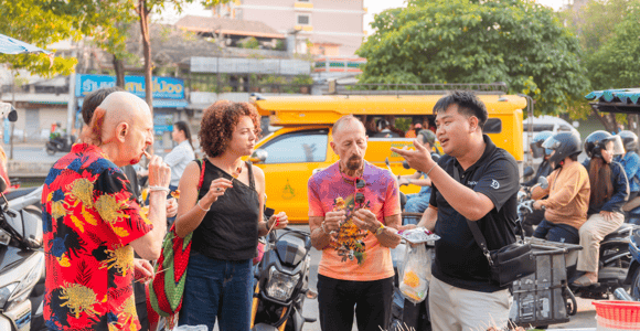 Chiang Mai After Dark: Golden-lit Temples & Lanna Food Trail