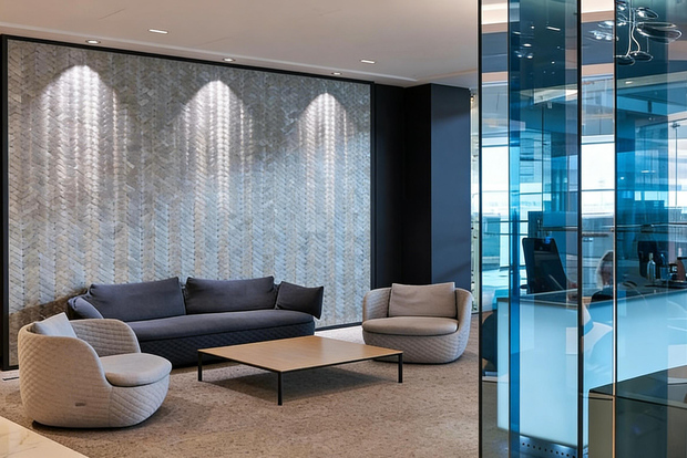 BCN Barcelona El Prat Airport: Sala VIP Lounge Access