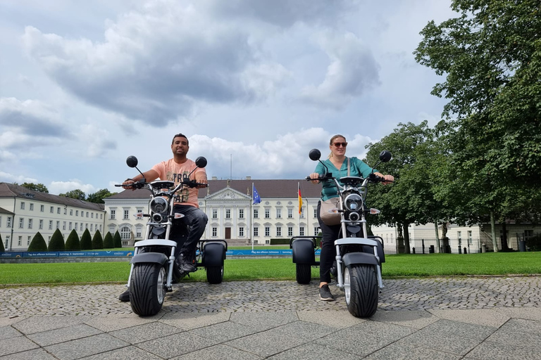 Berlim: Tour guiado na cidade por 2 horas com Fat Tire E-ScooterBerlim: 2 horas de tour guiado na cidade com uma bicicleta elétrica de pneus gordos