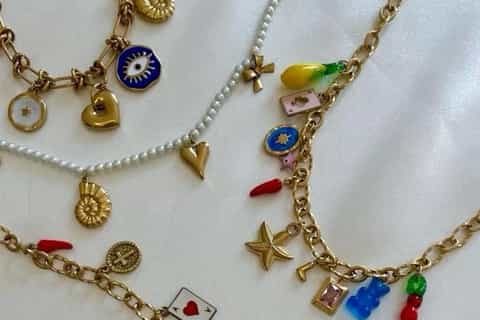 アクセサリー ゆ*ぅ様 Parisのお土産付き 5歳が作るブレスレット
