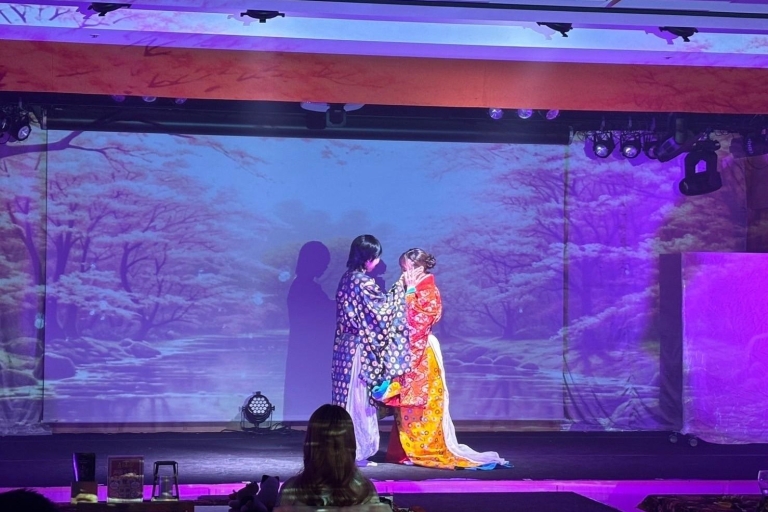 TheShow-02 | Tokyo : Spectacle de danse réservé aux femmes japonaises Nuit