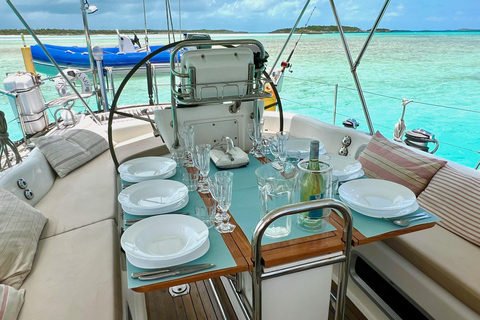 San Blas Islands 3-Days Luxury Sailing Yacht Tour with Meals San Blas Islands: 3-Day Luxury Private Yacht Sailing Tour