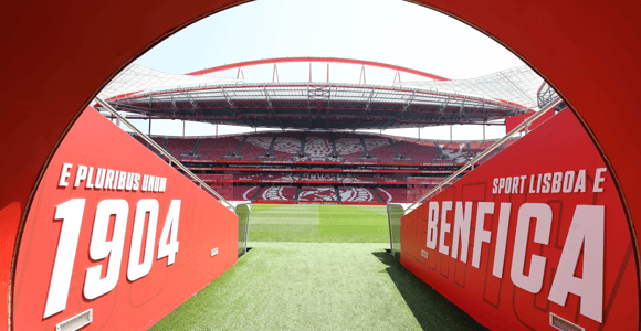 Lissabon: Luz-Stadion-Tour & Eintritt ins SL Benfica Museum