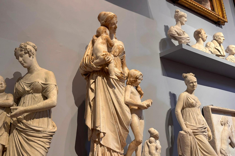 Accademia Gallery Priority Entry Ticket with Audio Guide accademia Galeìlery reserved entry ticket with audio guide
