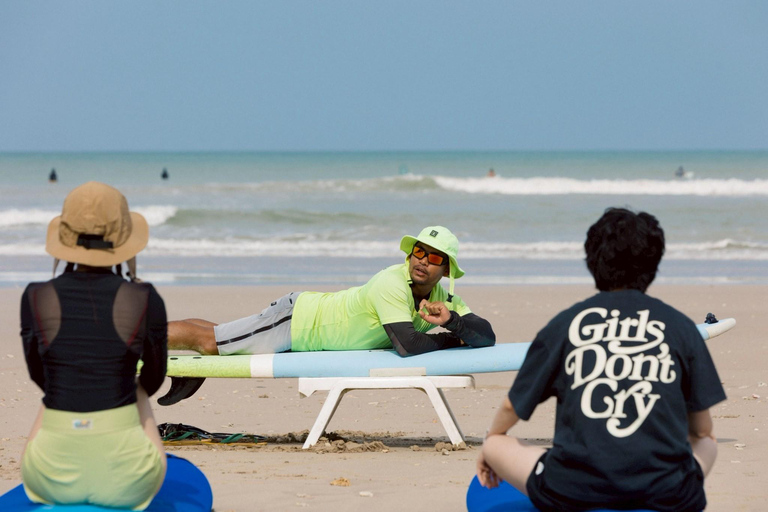 Khao Lak: Experiência de surf em pequenos grupos com duração de 1,5 horasExperiência de surf: aula de surf privada