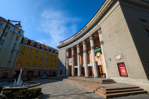 Tallinn soviétique : les échos de la guerre froide derrière le rideau de ferTallinn soviétique : échos de la guerre froide derrière le rideau de fer