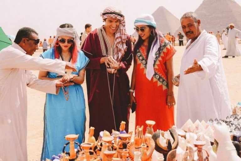 Jednodniowa wycieczka do piramid w Gizie i prywatna wycieczka do Sakkara
