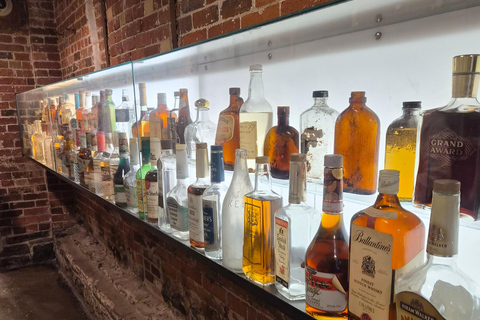 Toronto: Express - St. Lawrence Market+Distillery Food Tour