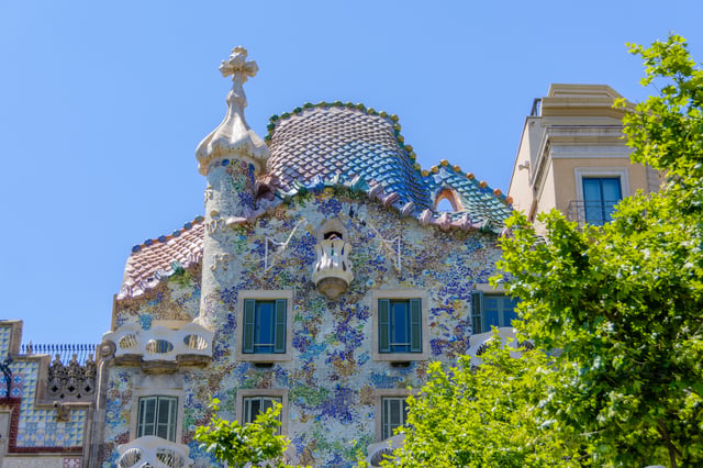 Desde la Costa Brava: Barcelona y la Obra de Antoni Gaudí Tour en autobús