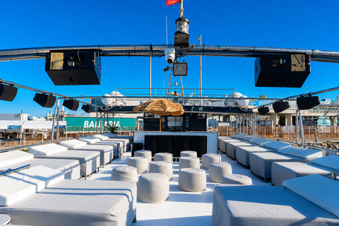 Ibiza: Boat to Formentera with VIP bed, open bar, breakfast, lunch, dinner Full Experience with Sunset (in advance, phase 3)