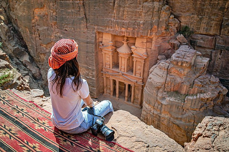 Jordan 7-Day Tour: Amman, Jerash, Petra, Wadi Rum, Dead Sea Jordan: 7-Day Adventure – 4★ Accommodation Included