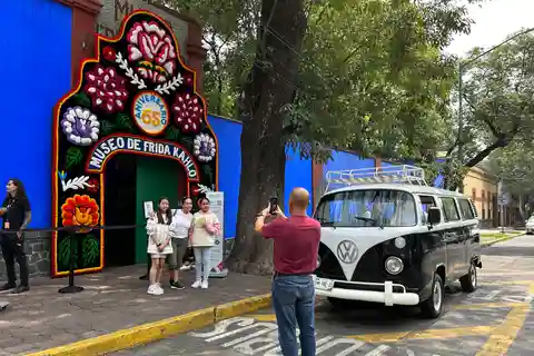 Mexique : Coyoacan & Xochimilco : bus VW, bateau & brunch - Famille