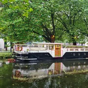 Dublin: Grand Canal Cruise with Dinner