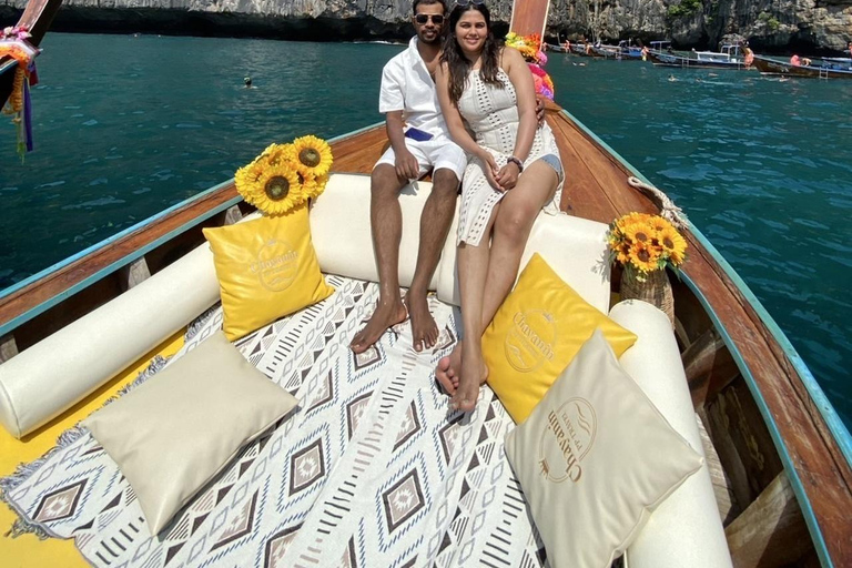 Phuket: Phi Phi Private Longtail Boat with Hotel Transfer