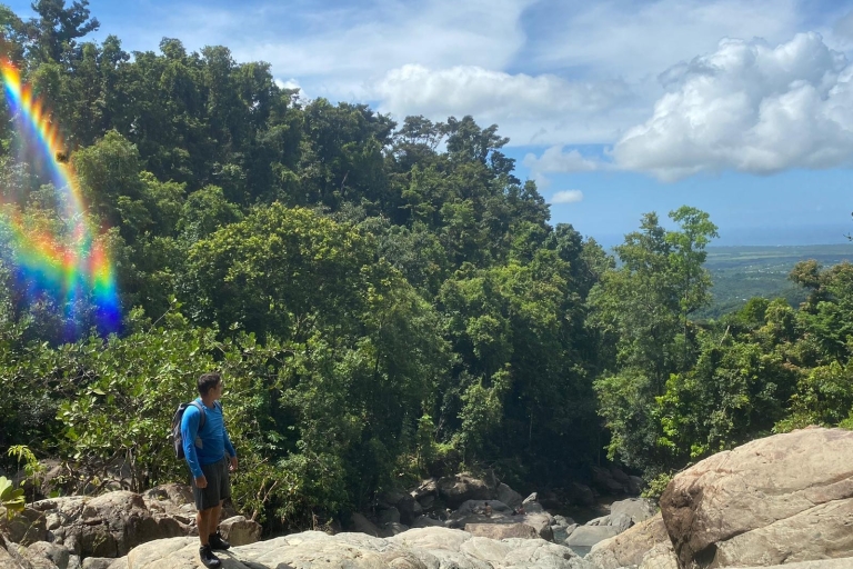 Excursión a la Cascada Oculta de El Yunque con transporte