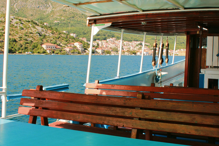 دوبروفنيك: جولة بالقارب ليوم كامل في الكهف الأزرق وجزر إلافيتي