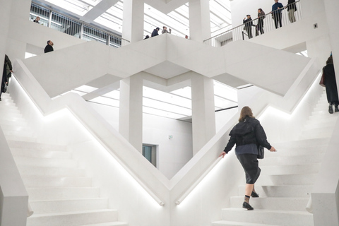 Warsaw: Museum of Modern Art Private Guided Tour