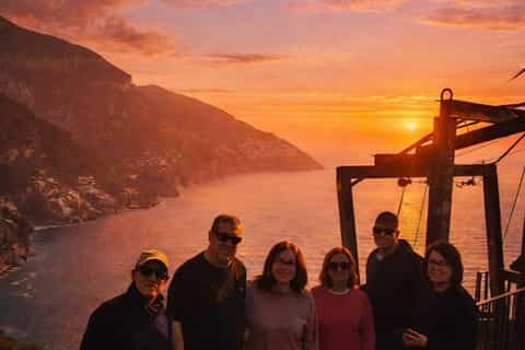 Depuis Naples : excursion au coucher du soleil à Sorrente, Positano et Amalfi