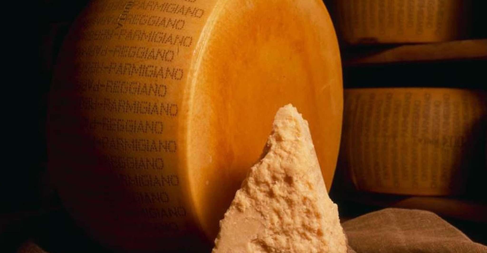 Parma, Traditional Cheese Factory Visit with Tasting - Housity