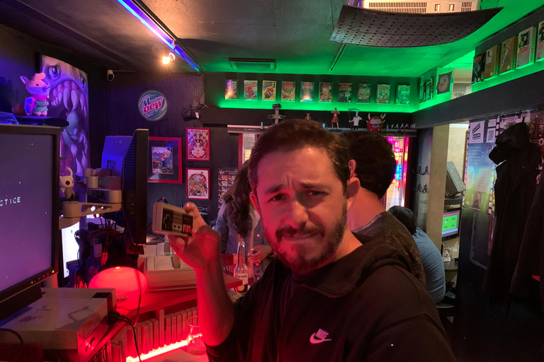 Osaka: Namba Pub Bar Crawl con un Guía Local Nacido y Criado