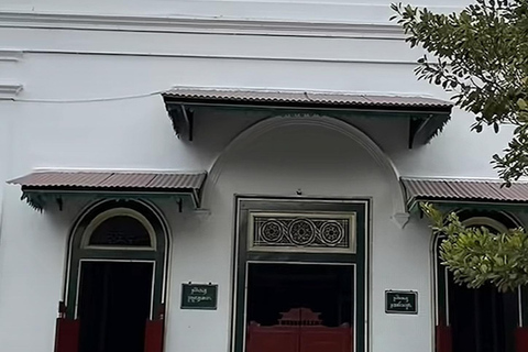 Yogyakarta: Yogyakarta Heritage Tour with Pedicab