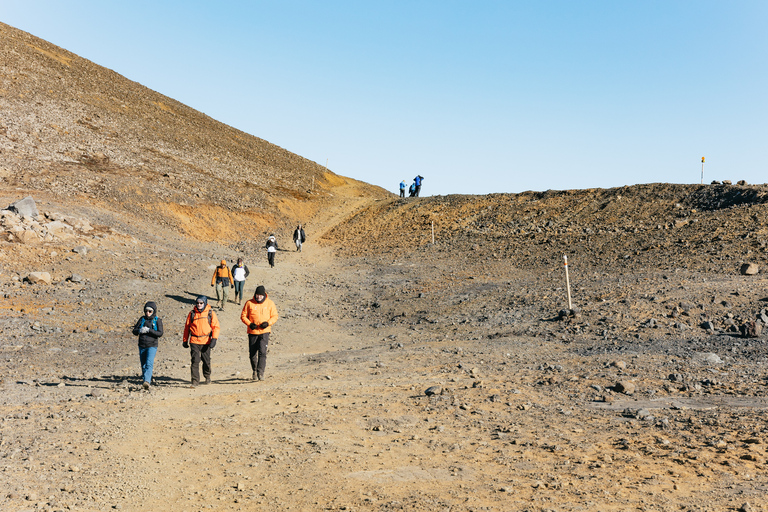 Reykjavík: Fagradalsfjall Volcano Hike and Blue Lagoon Tour with Hotel Pickup