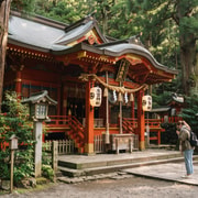 From Tokyo: Atami Day Tour - Shrine, Seaside & Food Walk