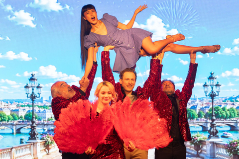 Paris VIP ticket to the musical show Paris is Magique Paris: Ticket to the musical show Paris is Magique!