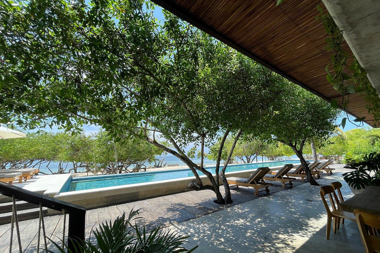 Cartagena: Spend the day at Sabai Beach Club in Baru with a pool and beach! Cartagena: Spend the day at Sabai Beach Club in Barú with a pool and beach!