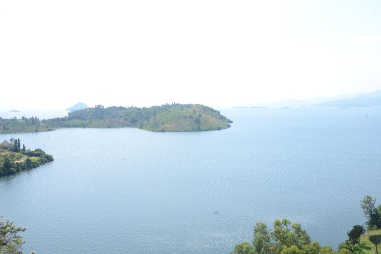 Aventura privada de 1 dia no Lago Kivu com o Museu do Ambiente