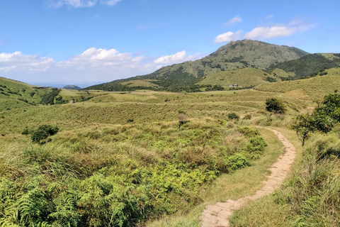 Taipei: Yangmingshan National Park Hiking Day Tour Challenging Route: Mt. Qixing Trail