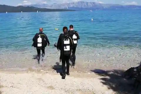 Excursão de 7 dias de mergulho com vela de Lefkada a Lefkada