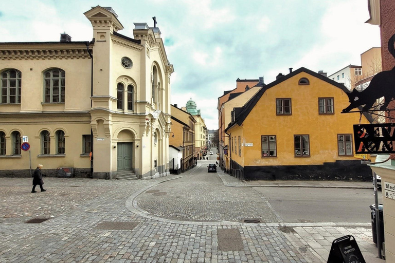 Stockholm: City Centre and Trendy District Self-guided Walk