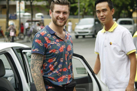 De Hoi An a Hue: coche privado con conductor de habla inglesa y visitas turísticas