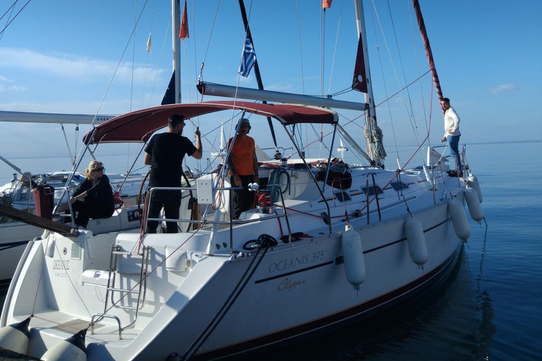 Thessaloniki: Private Sailing Cruise with Swim Stops