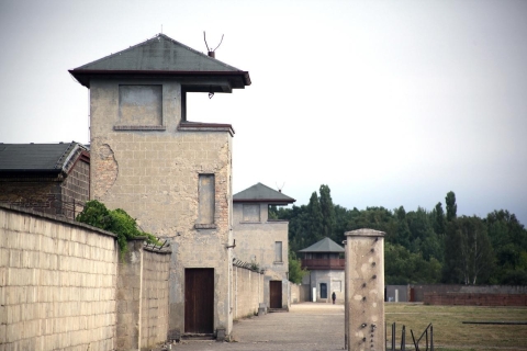 Berlín: tour del lugar conmemorativo de SachsenhausenSachsenhausen: tour del lugar conmemorativo