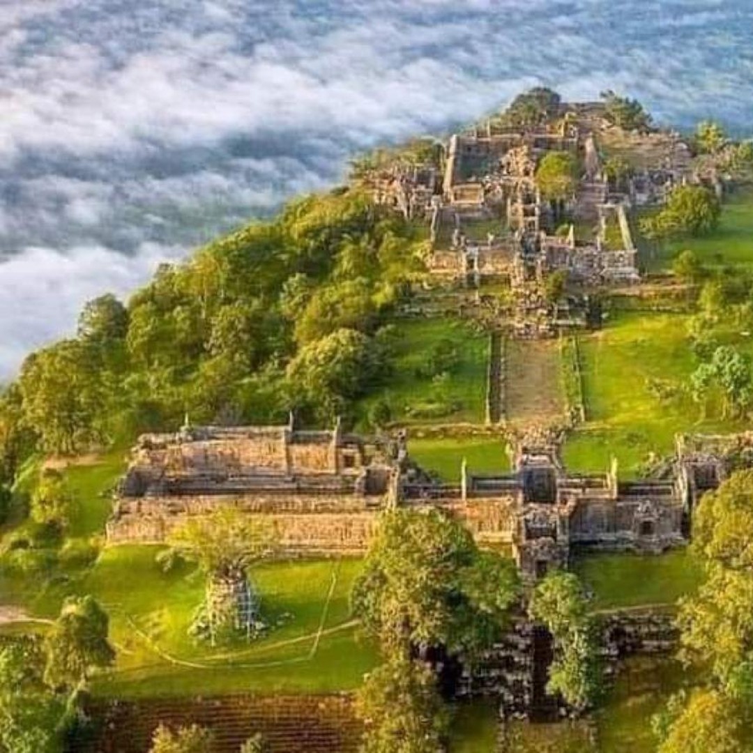 Colagem de mídia