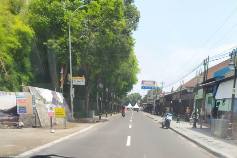 CAR HIRE to YOGYAKARTA