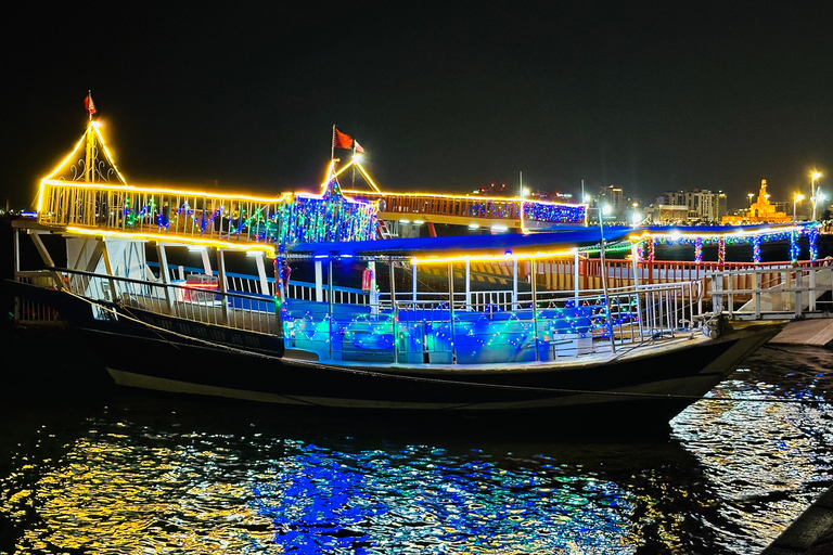 Visita de la ciudad de Doha y paseo en barco dhow para pasajeros de cruceroVisita de la ciudad de Doha y paseo en dhow para pasajeros de crucero