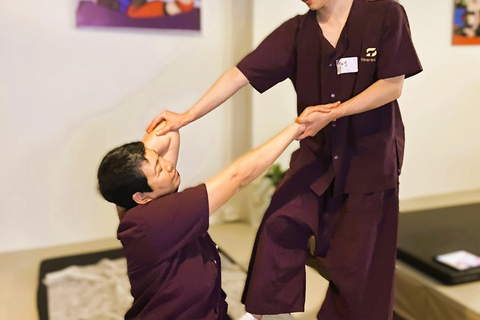 بانكوك: دورة التدليك التايلانديفصل التدليك التايلاندي