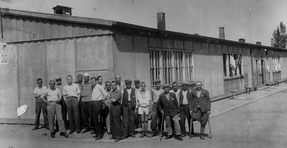 München: Tour durch die KZ-Gedenkstätte Dachau mit dem Auto
