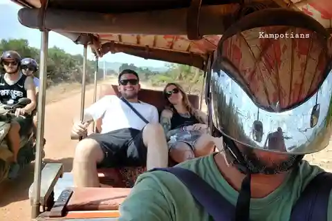 Visita guiada à quinta de pimentos, Kep/Mercado de caranguejos, lago salgado e secreto