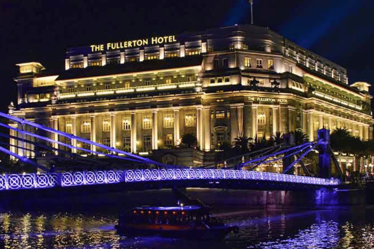 Tour noturno de assinatura: Passeio pela Marina com provas de comidaJunta-te ao grupo