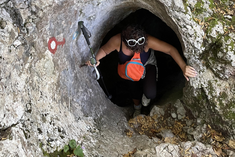 هونجكا: رحلة المشي لمسافات طويلة في جبل ميدفيدنيتسازغرب، هونجكا: نزهة لا تُنسى على جبل ميدفيدنيتسا