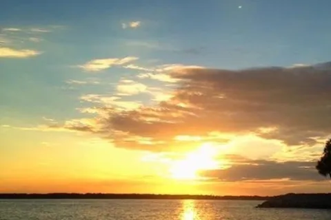 Hilton Head Island: Sunset Dolphin Watching Tour