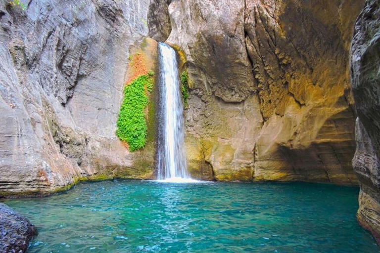 Alanya: Passeio 3 em 1 pelas cachoeiras de Sapadere, Dim Stream e Dim CaveO ingresso para a caverna não está incluído.