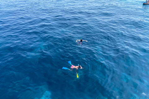 Parga: Iconic Paxos, Antipaxos & Blue Caves Cruise with Swim