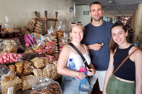 León: Central Market Food Tasting Tour