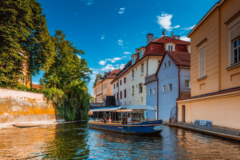 Prague: 45-Minute Sightseeing Cruise to Devil's Channel