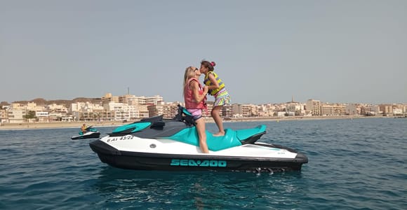 Alicante: 1-Hour Jet Ski Session with Instructor